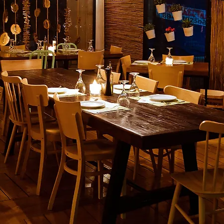 Hotel Paliria Chalkís