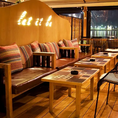 Hotel Paliria