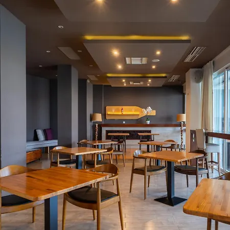 Paliria Hotel 3*