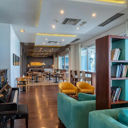 Hotel Paliria Chalkís