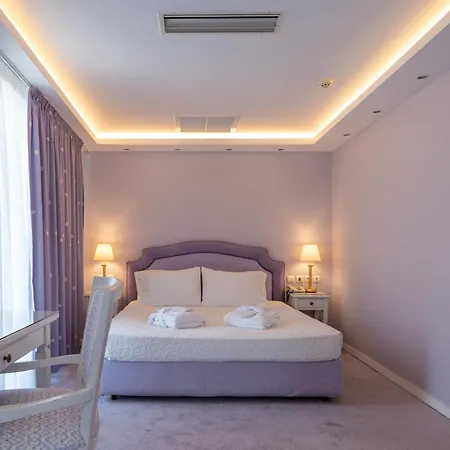 Hotel Paliria 3*